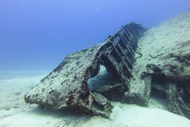 SPECIAL!! 2 Tank Wreck & Drift Reef dives - Key Points