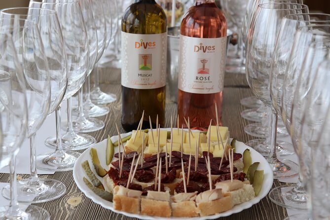 Special History And Wine Tour including Wine Tasting - Wrapping It Up