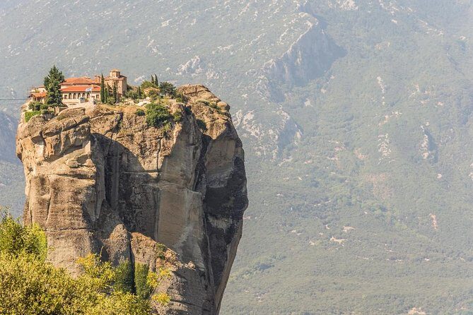 Spectacular Meteora Monasteries and Hermit Caves Private Trip - Authenticity and Guest Experience: What Travelers Say