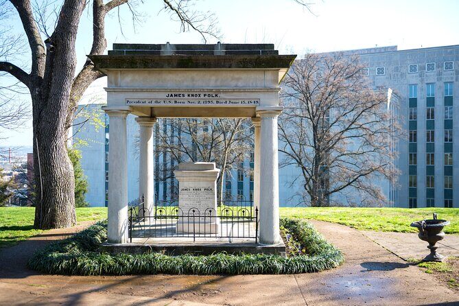 Specters and Sinners Walking Tour - The Sum Up