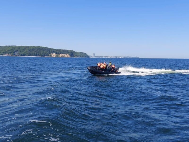 Speed boat Half Hour trip in Sopot. Speed up to 100 km/h - Who Should Consider This Tour?