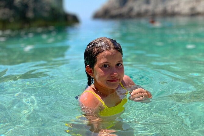 Speed Boat Tour to National Park and Grama Bay - The Sum Up