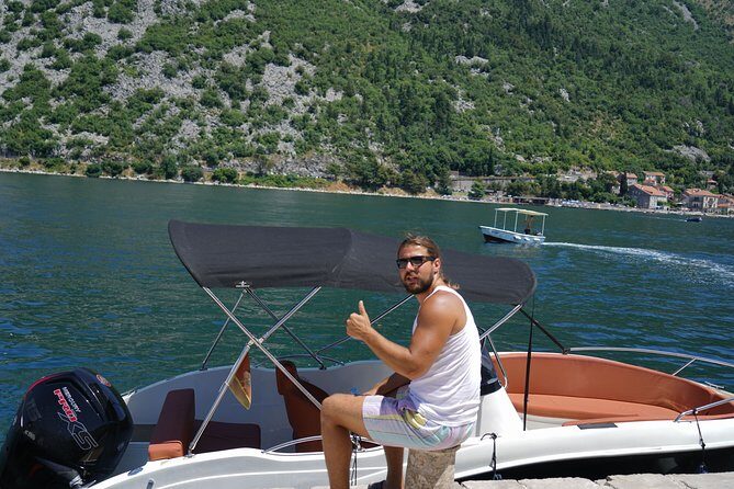 Speed Boat Trip: Kotor Bay attraction , Blue Cave and beach time - FAQ