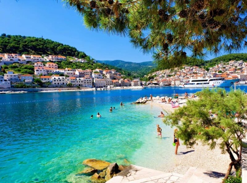 Speedboat Panorama Excursion Brac Povlja - MPL Nautika - The Experience and the Crew