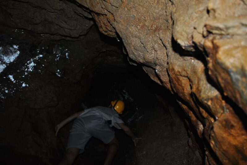 Speleology in the Arouca Geopark´s Tungsten Mines - FAQ