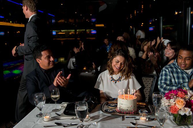 Spirit of Philadelphia Signature Dinner Cruise with Buffet - Who Will This Cruise Suit Best?