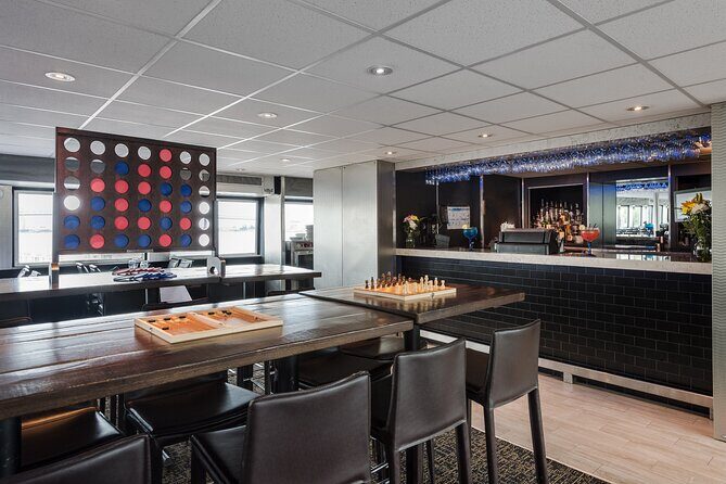 Spirit of Philadelphia Signature Dinner Cruise with Buffet - FAQ