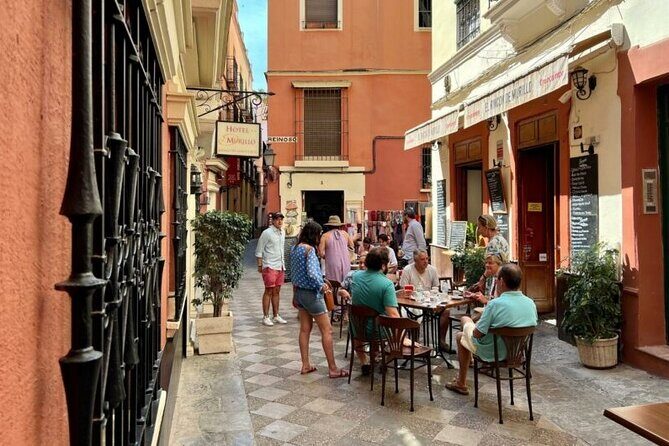 Spirit of Seville - Private Walking Tour with Casa de Pilato - The Tour Itinerary in Detail