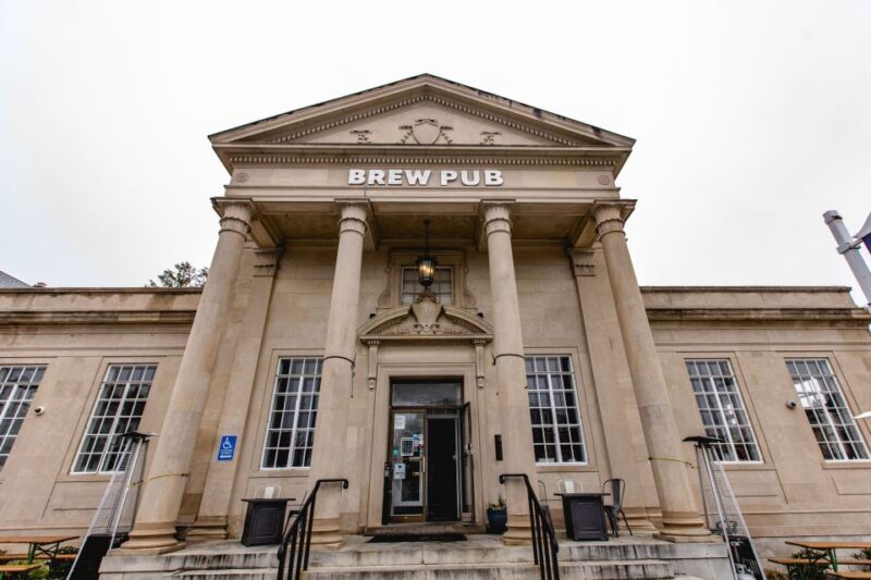 Spirits of Mystic: Cocktail Pub Crawl - Key Points