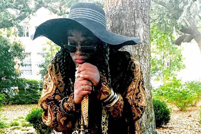 Spirits with Spirits Happy Hour Walking Bar Pub Crawl - Who Should Consider This Tour?