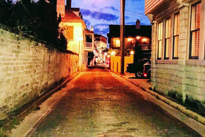 Spirits with the Spirits haunted pub crawl - drinks included - The Sum Up