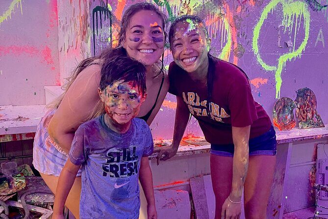 Splatter Art Paint Studio Experience in Hawaii - What Is It Like To Try the Splatter Art Experience?