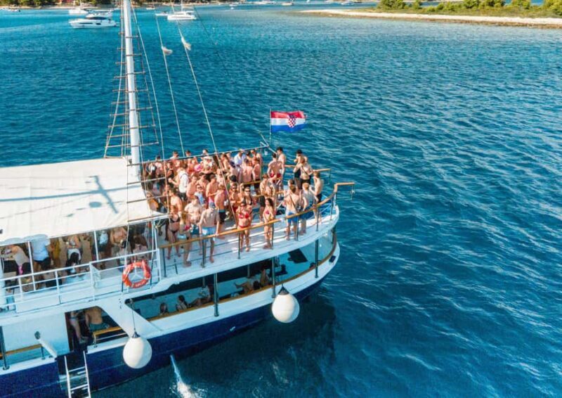 Split: Blue Lagoon Boat Party, Djs, Swim, Shots & AfterParty - What Is the Blue Lagoon Boat Party?