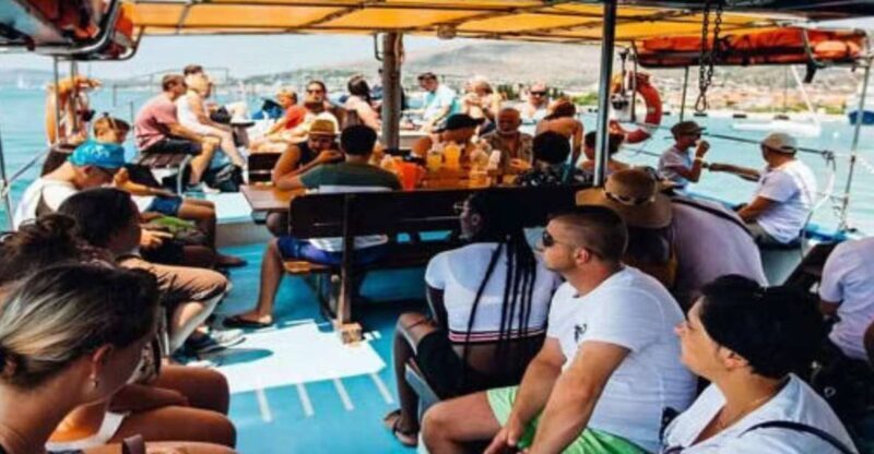 Split: Blue Lagoon Boat Trip with Lunch, Wine and Snorkeling - Key Points