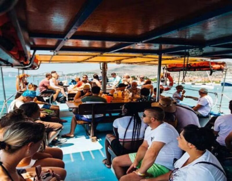 Split: Blue Lagoon Boat Trip with Lunch, Wine and Snorkeling - Why the Blue Lagoon is a Must-See