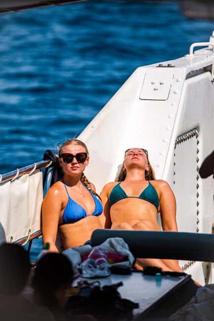 Split: Blue Lagoon,3 Islands, Big Slide, Mediterranean lunch - Key Points