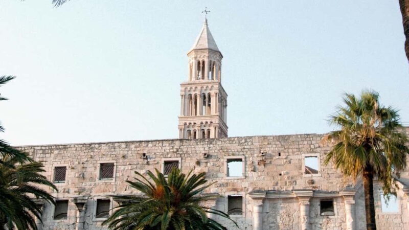 Split: Diocletian's Palace and Old Town Guided Walking Tour - Key Points