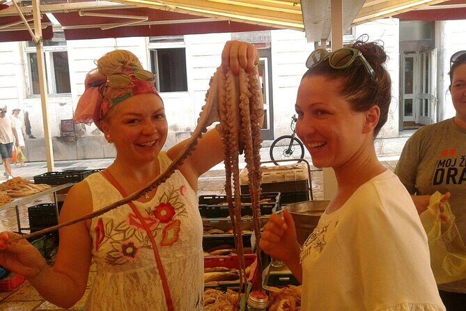 Split: Food Tasting Small Group Tour - Food Included - Key Points