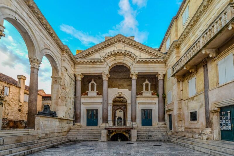 Split: Game of Thrones Tour with Diocletian's Palace Cellar - Who Should Consider This Tour?
