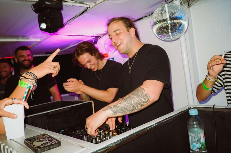 Split: Night Boat Party with Free Shots, Dj and After Party - Who This Works Best For