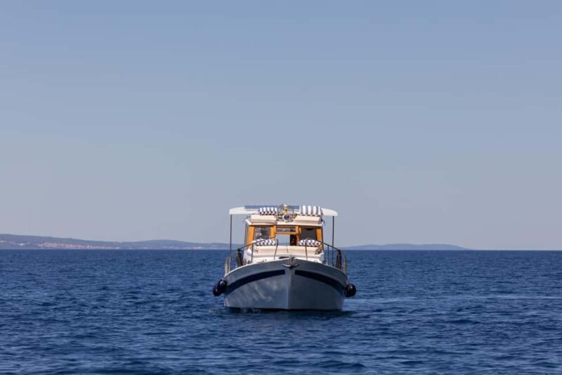 Split/Omi/Makarska: Full or half day boat tour with "Cvita" - Key Points