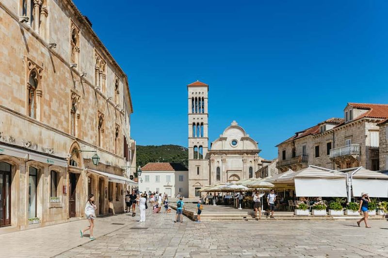 Split/Trogir: Blue Cave, Mamma Mia, Hvar and 5 Island Tour - Vis and Mamma Mia: Komiža and Movie-Landscape Feeling