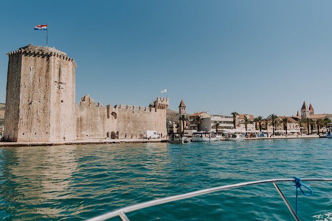 Split/Trogir: Blue lagoon and 3 islands speedboat tour - The Experience on the Water