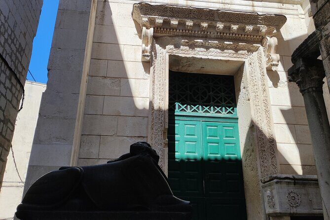 Split Walking Tour with a Licensed Local Guide - FAQs