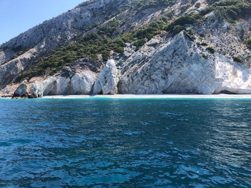 Sporades Islands: Private boat cruise in the Sporades - Key Points