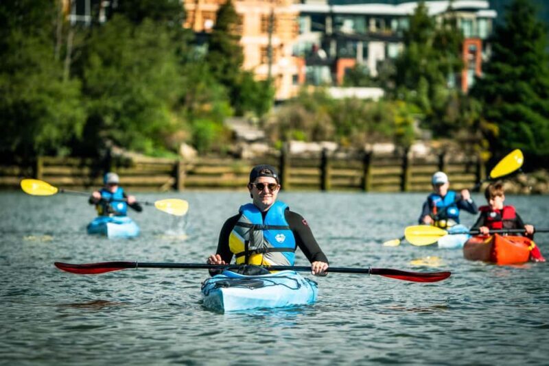 Squamish: 4 Hour Single Sit In Kayak Rental - Key Points