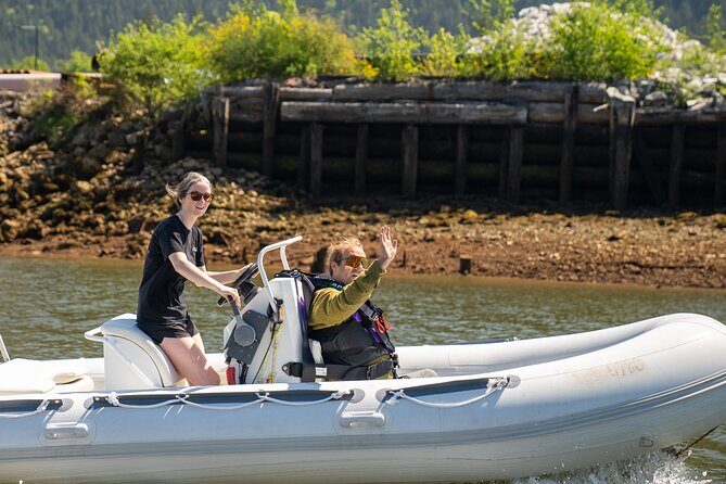 Squamish Rigid Hull Inflatable Boat Rental - What to Expect from the Rental Experience