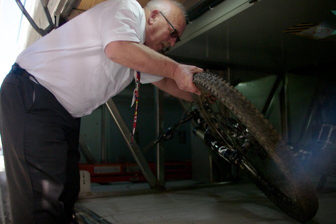 Squamish to-or-from Whistler by Bus (Single trip) - The Stops and What You’ll See