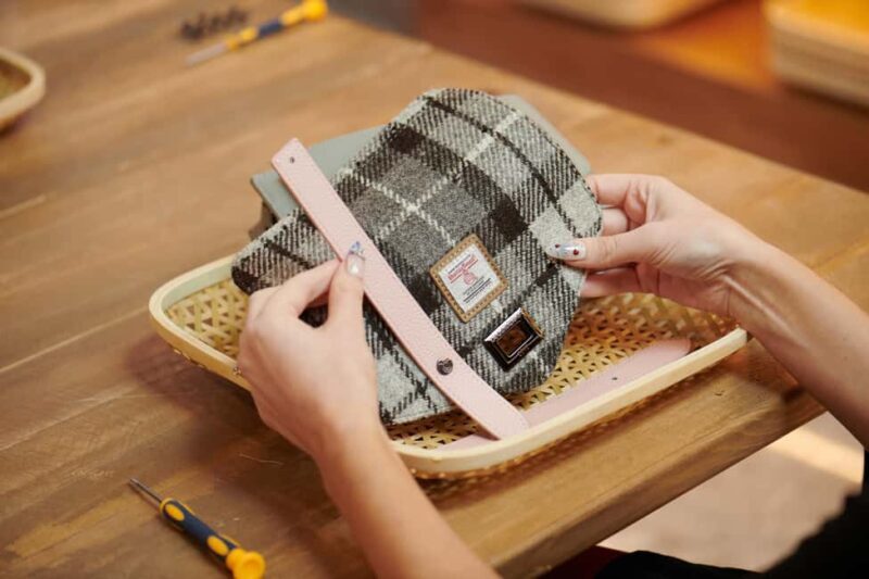 St Andrews: Islander® Harris Tweed® Mini Satchel Workshop - Key Points
