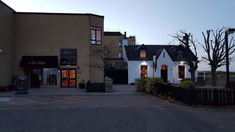 St Andrews: Town, Golf, and Old Course History Tour - Who This Tour Is Best For