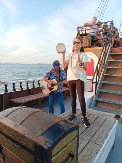 St. Augustine: Black Raven Tropical Sunset Cruise - Key Points