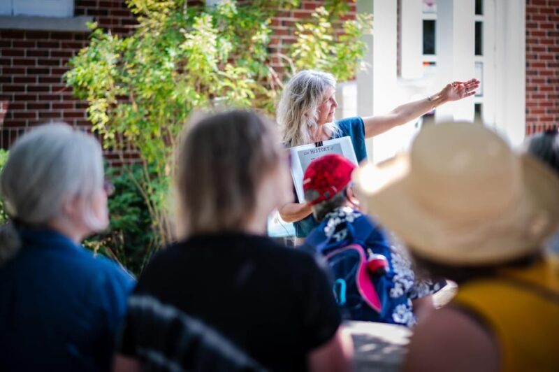 St. Jacobs Ontario: Historic Village Walking Tour - FAQ