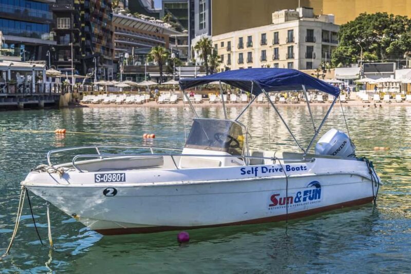 St Julians: Private Speedboat Comino Blue Lagoon and Gozo - Key Points