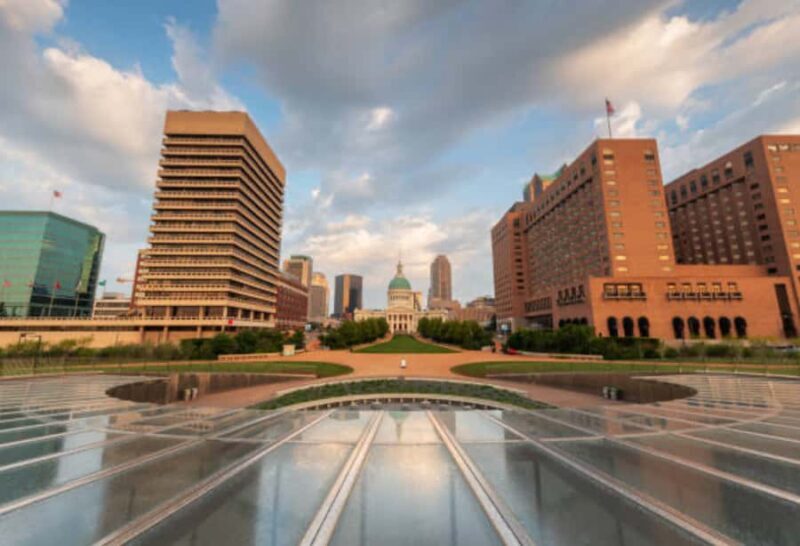 St. Louis Skyline & Stories: 2-Hour Private Walking Tour - What Makes the Tour Special