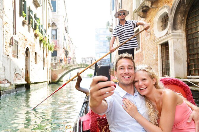 St. Marks Basilica Guided Tour with Venice Canals Gondola Ride - Who Should Consider This Tour?