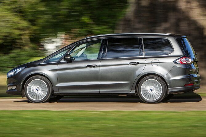 St Pancras International Station Chauffeur/ Taxi - Central London - The Experience: What to Expect from This Private Transfer