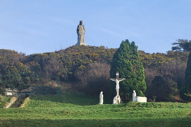 St Patrick's Centre & Burial Site + Hillsborough Castle & Gardens - Key Points