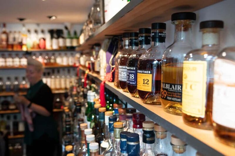 St. Paul Secret Stories Bar Crawl - Hidden Tales & History - Accessibility and Practical Details