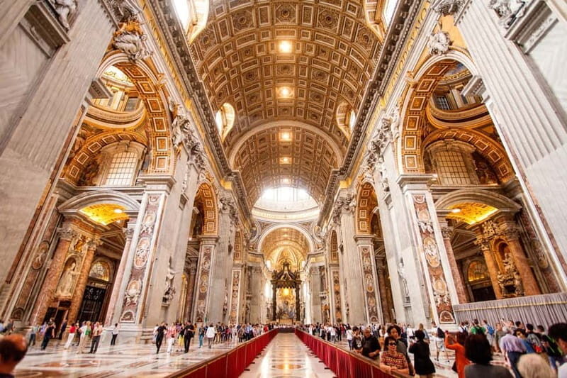 St Peter's Basilica Express Guided Tour with Dome Climb - Discovering the Experience: What You Can Expect