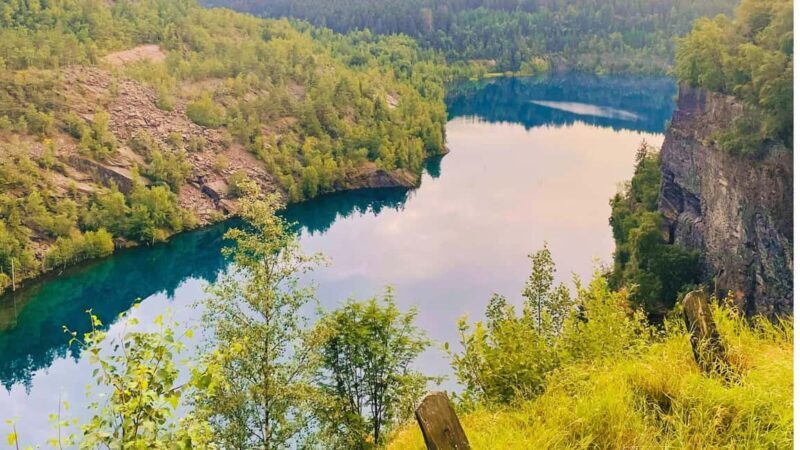 Staatsbruch Lehesten: Circular hike around the lake, treasure legend & criminal case - What Makes This Hike Special?