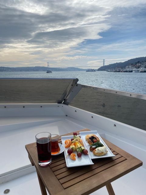stanbul: Sunset Cruise with Refreshments - Key Points