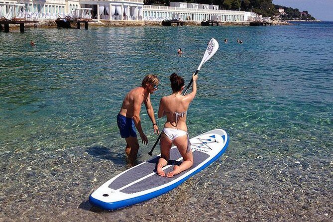 Stand Up Paddle school - learn to SUP and make your first SUP tour - What is the SUP School Experience in Hvar?