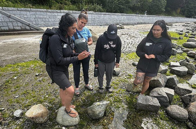 Stanley Park Indigenous Walking Tour Salish Sea and Me - Why This Tour Stands Out