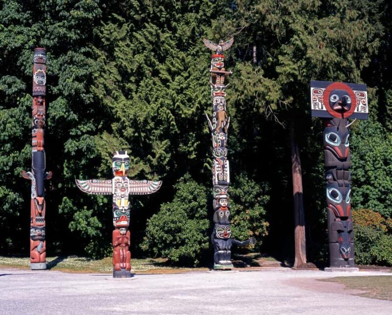 Stanley Park to Totem Poles: Vancouvers Scenic Walk - FAQ