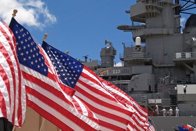 Stars and Stripes Tour: Pearl Harbor and Battleship Missouri - Key Points