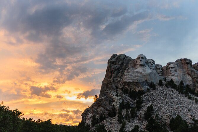 Stars & Stripes: Mount Rushmore Night Ceremony - FAQ